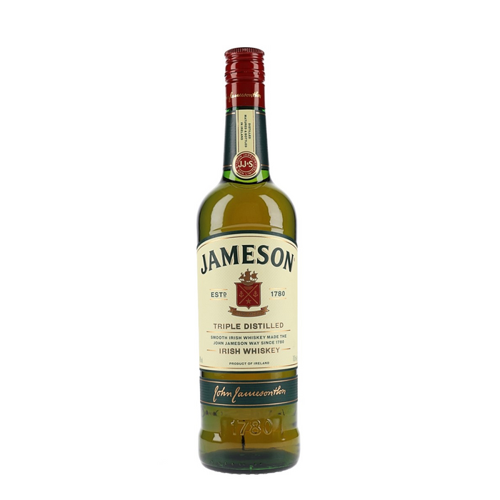 Whiskey Jameson is een triple distilled Irish whiskey en heeft een perfecte balans van kruiden, romige vanille, nootachtige tinten en een vleugje zoete sherry.   